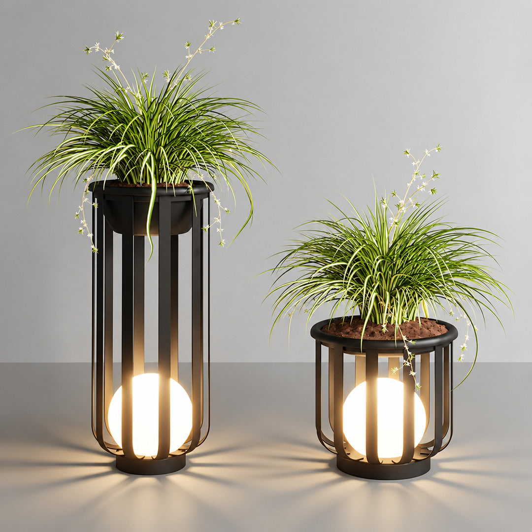 Size chart of the Faceta outdoor garden light showing the low 21.3 inch and tall 37.4 inch versions