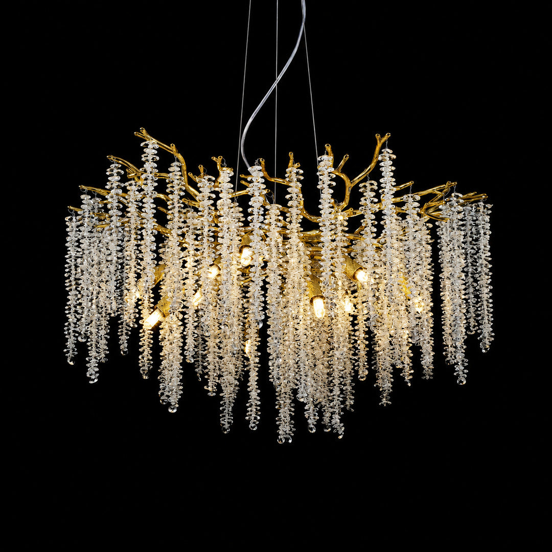 10-light 31.5-inch Fronda gold crystal chandelier in a living room