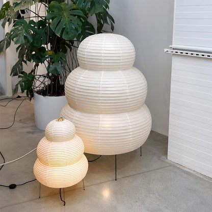 Size comparison between the small 1A and large 3-tier Washi Paper 25N Table Lamps illuminated side by side by Stuber Lighting.